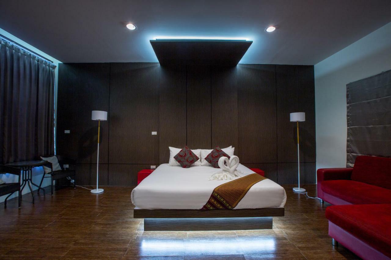 The Rich Hotel Ubonratchathani Убонратчатхани Экстерьер фото